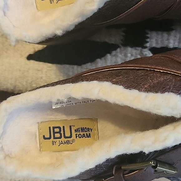 COPY - JBU (JAMBU) Fleece lined clogs. Super comfy footbed. Size 7  Brown.   NWT - Picture 3 of 7